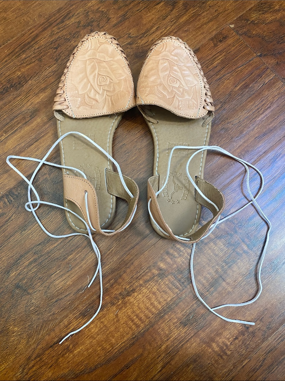 Woven Floral Tan Leather Lace-Up Mules